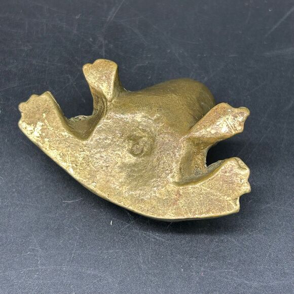 Brass Frog Paperweight Figurine 2.5” wide (A) - Picture 5 of 6